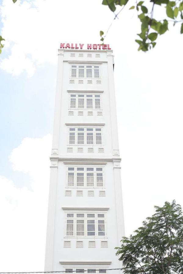 Hotel Kally Saigon Хошимин Екстериор снимка