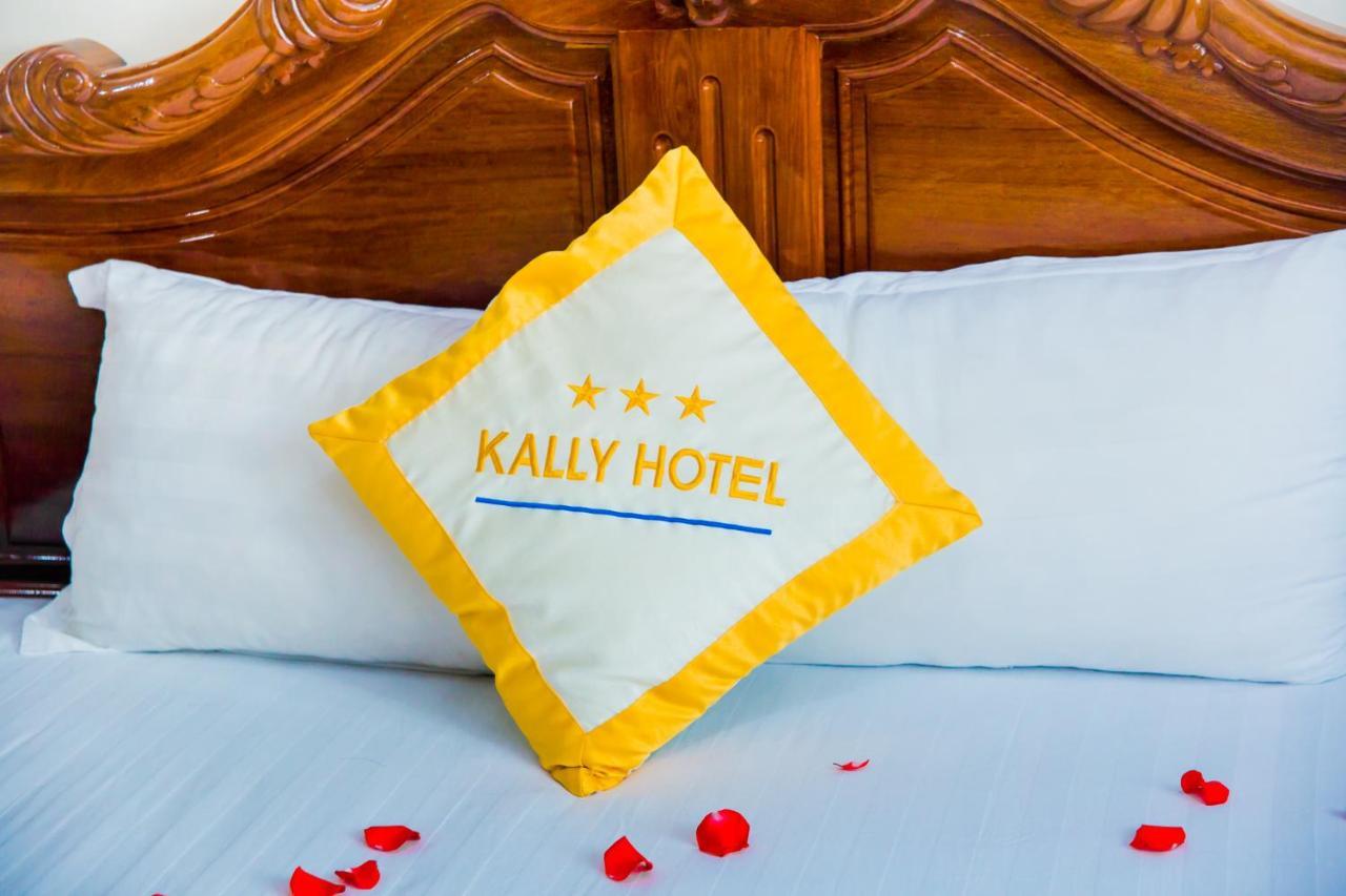Hotel Kally Saigon Хошимин Екстериор снимка