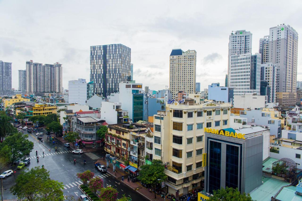 Hotel Kally Saigon Хошимин Екстериор снимка