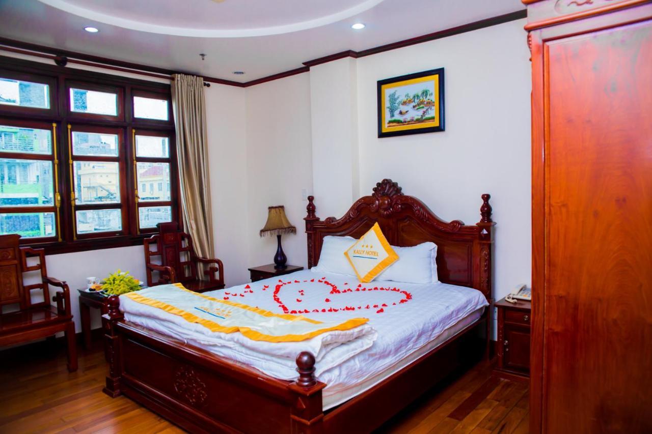 Hotel Kally Saigon Хошимин Екстериор снимка