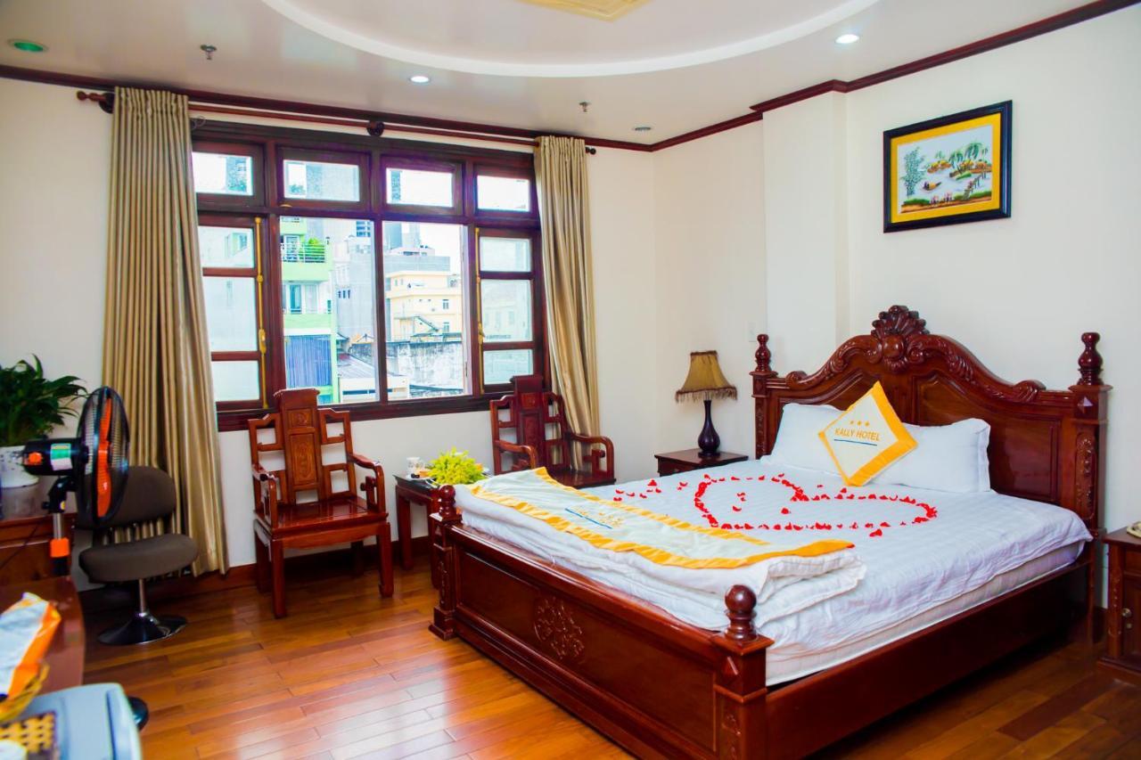 Hotel Kally Saigon Хошимин Екстериор снимка